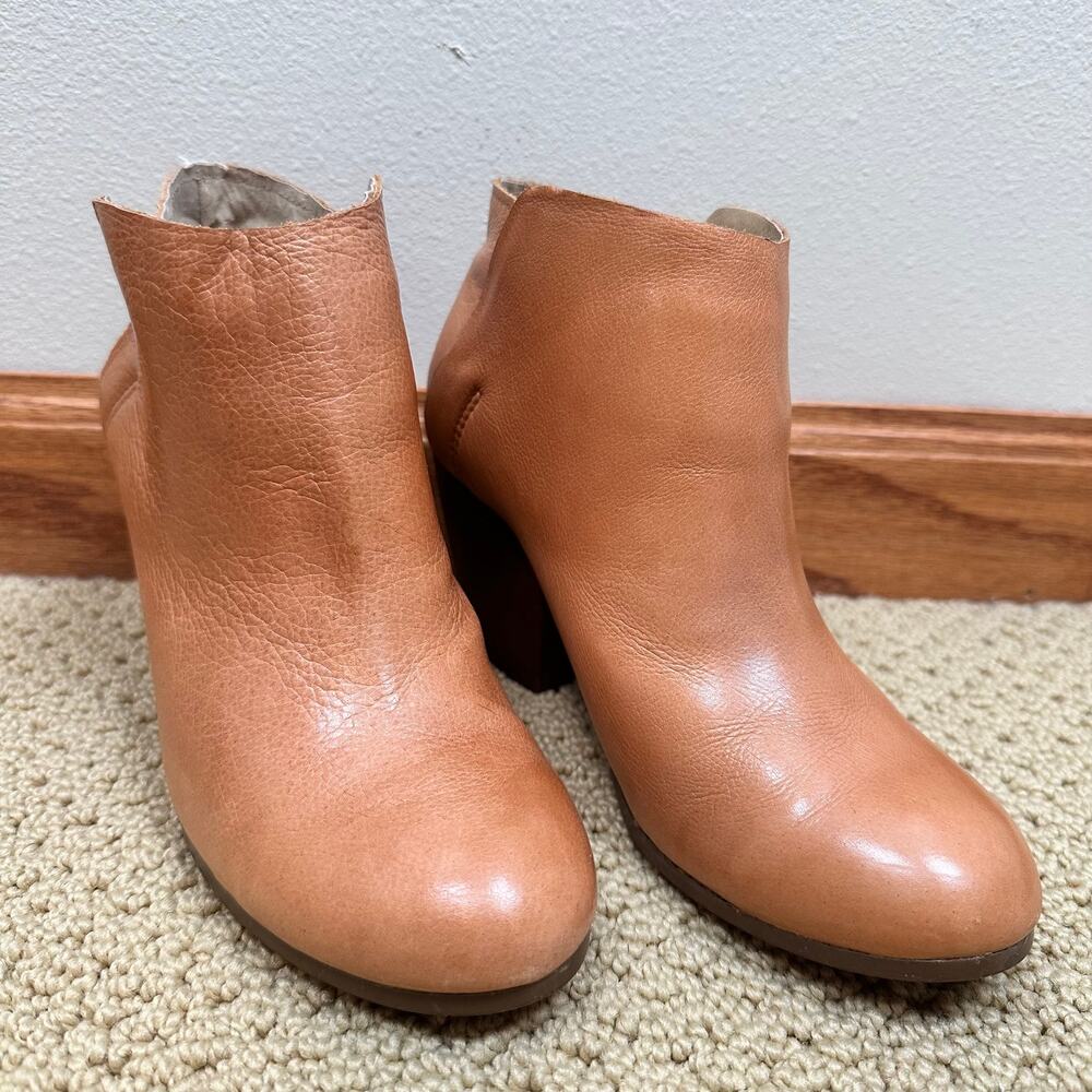 LaTigo Leather Ankle Booties Healed Slip On Tan Camel Women's 6 Western Boho